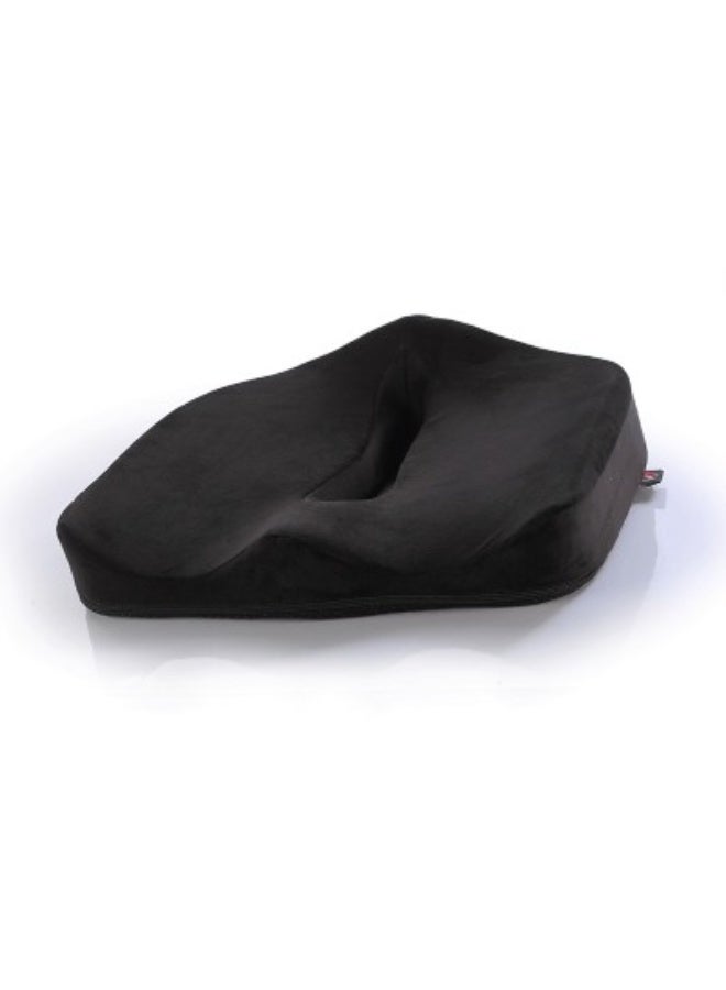 Max Comfort With the Max Comfort orthopedic coccyx seat, sitting is more comfortable, stable, and without pressure or pain, even when sitting for long hours. - Image 3